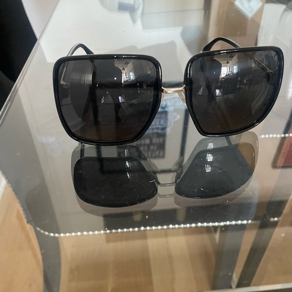 Fendi oversized square sunglasses